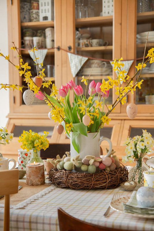 Ma table de printemps, décoration fleurie et pimpante